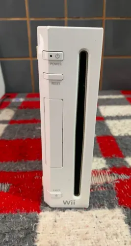 Nintendo Wii Branco Completo 1 Controle + Hd + Jogo - R$550