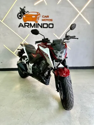 Honda CB 300F Twister Flex