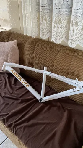 Quadro Absolute Brutus Pro