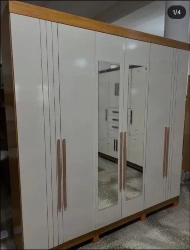Guarda Roupa Madrid Chf 6 Portas - Novo e Embalado!!