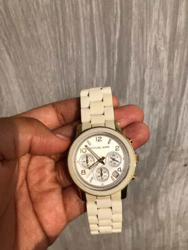 Vendo Relógio Michael kors 400,00