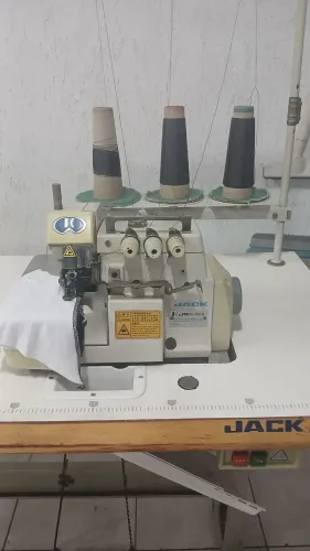 Máquina Overlock Overloque Jack