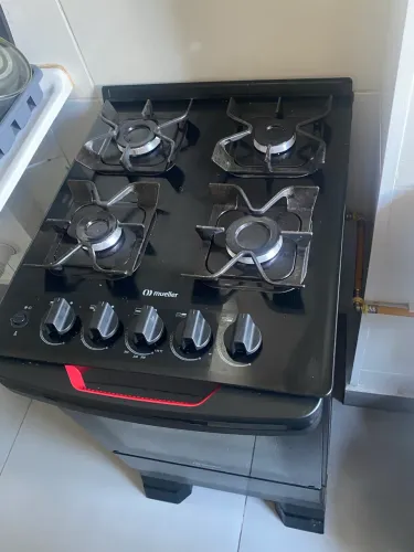 Fogão e máquina de lavar