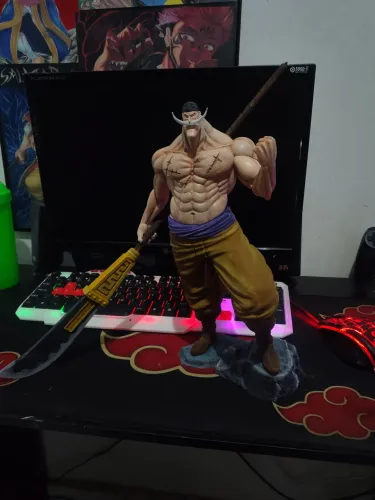 Barba branca figure