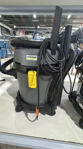 ASPIRADOR DE PO E LIQUIDO 15 LITROS 1300W NT 585 TURBO 220V - KARCHER