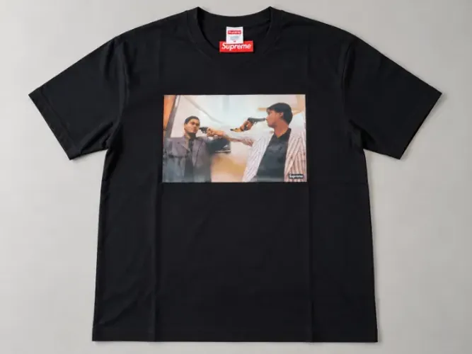 Camiseta Supreme The Killer Preta Tam. M - Nova