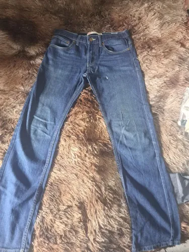 Calça de marca novas lindas
