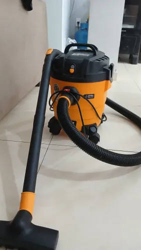 Aspirador de pó e água 