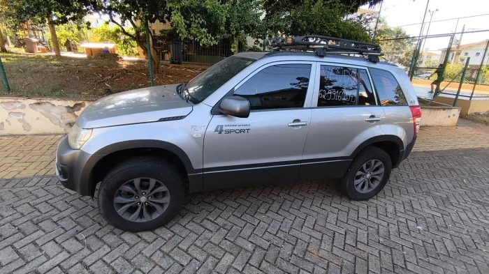 Suzuki Grand Vitara 2.0 16V 4x2/4x4 5P Mec. 2015