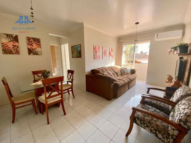 VENDO ÓTIMO APARTAMENTO EM FRENTE UFSC, REFORMADO E MOBILIADO!!! 2 dormitórios à venda, 66