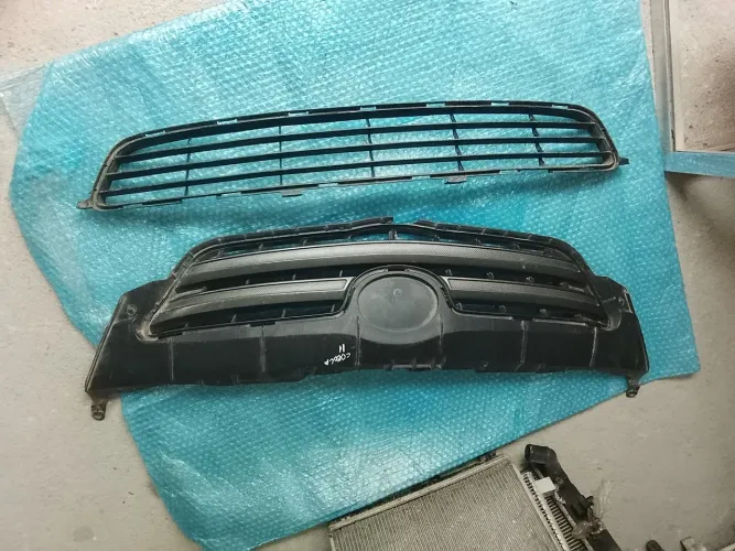 Grades Corolla inferior superior 2011