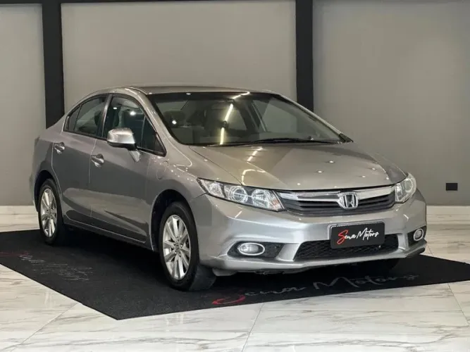 Honda Civic Sedan LXS 1.8/1.8 Flex 16V Aut. 4P 2014