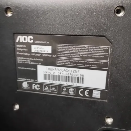 Vende-se monitor LCD