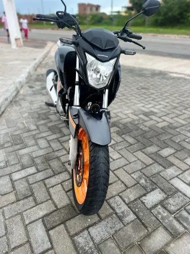 CB Twister 250