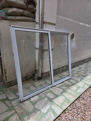 Janela de aluminio duas folhas 1,20x1,00
