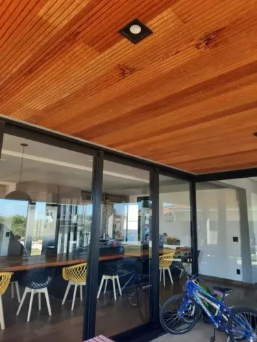 CASA ALTO PADRÃO 4 SUITES À VENDA - CONDOMINIO LAGUNA - BOTUCATU - SP
