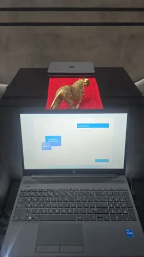 Notebook HP 250R G9 15.6  - i5 13° 8GB 256SSD