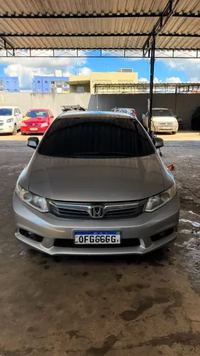 Honda Civic Sedan LXS 1.8/1.8 Flex 16V Aut. 4P 2013