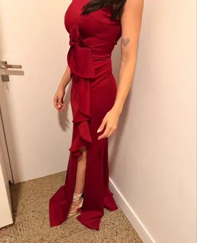 Vestido de festa vinho/vermelho fechado