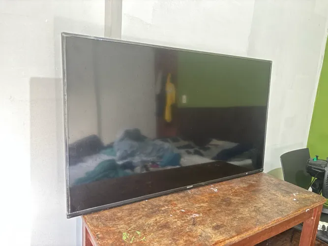 Televisão Semp 50 Polegadas com Defeito