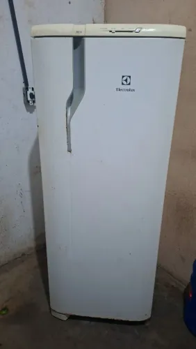 Geladeira usada