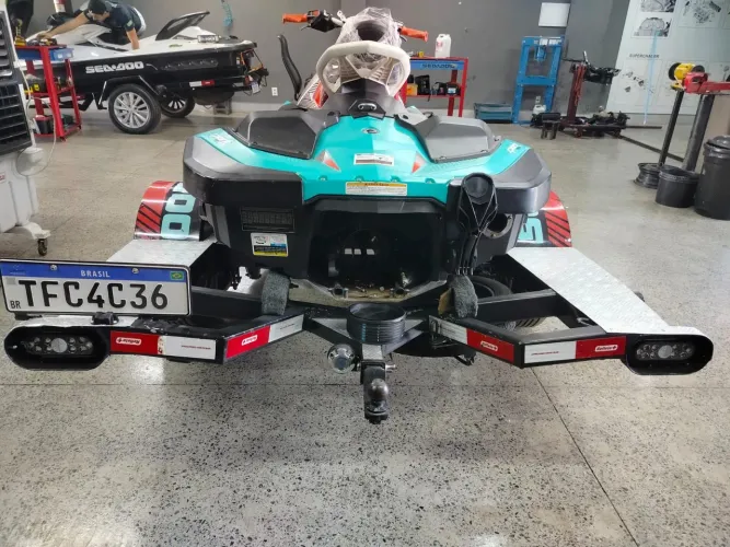 Vendo Jet-ski seadoo.