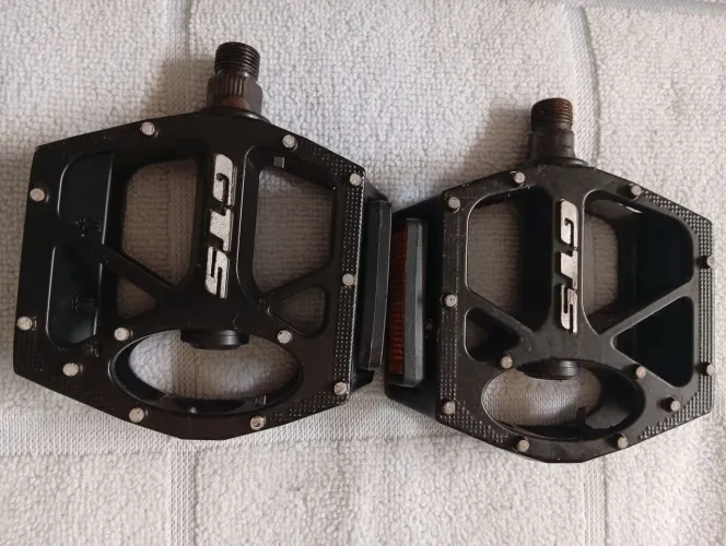 Pedal novo aro 29 de baike pra paceio