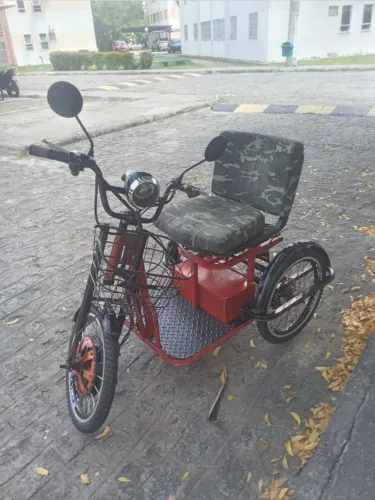 Triciclo Elétrico