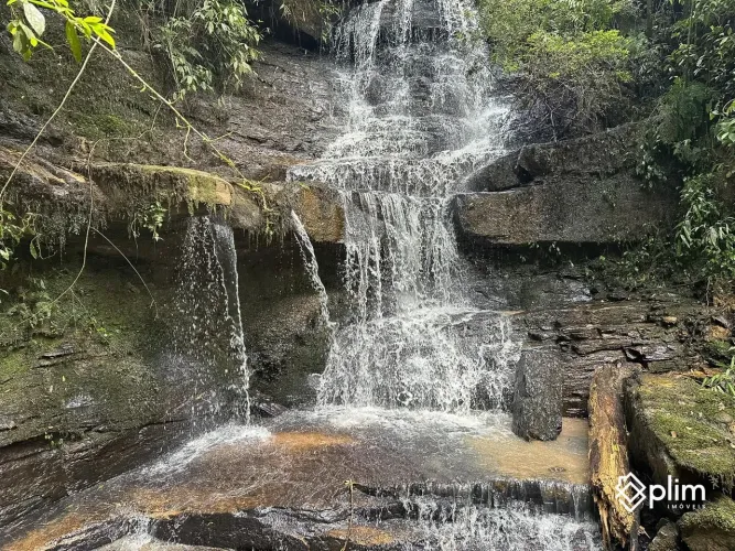 Sítio com RIO e Cachoeira em Alfredo Wagner SC