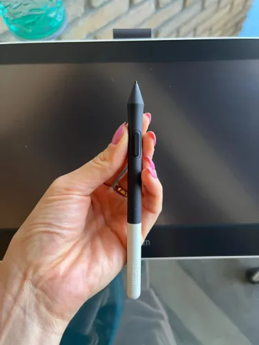 Mesa digitalizadora Wacom One 13.3 polegadas - NOVA 