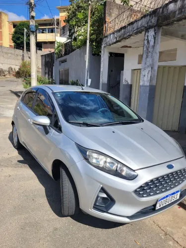 Ford Fiesta SEL 1.6 16V Flex Mec. 5P 2018