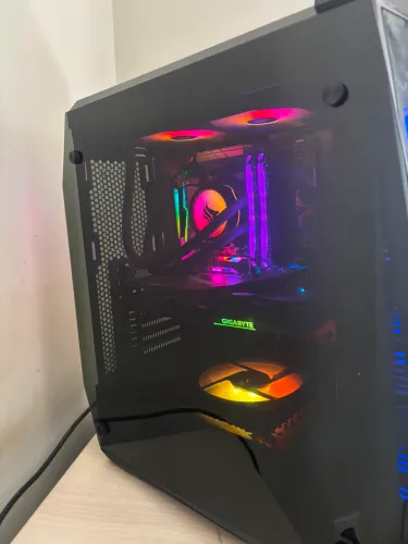PC GAMER POTENTE + MONITOR 165 Hz)