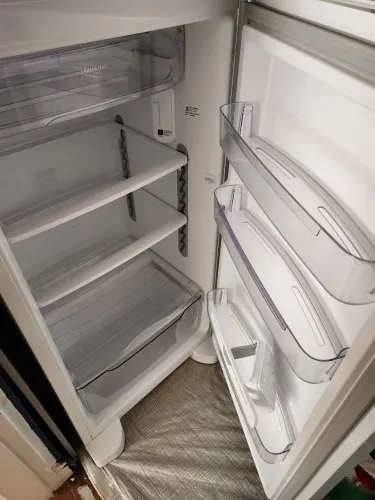 Geladeira Consul Frost Free 340L Branca CRM39AB
