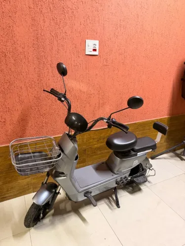 Vendo Scooter Elétrica Happiness Cinza