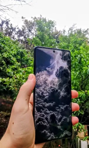 Redmi Note 14 Pro 256GB / 16GB RAM - Tela Curva AMOLED 120Hz (Aceito PS4 / Xbox)