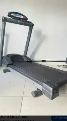 Vende uma esteira da movement lx 160 usada