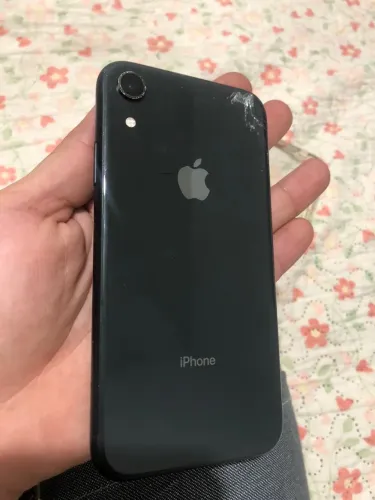 iPhone XR 