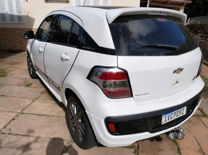 Chevrolet Agile LTZ Effect Easytr.1.4 8V Flexp. 5P 2014