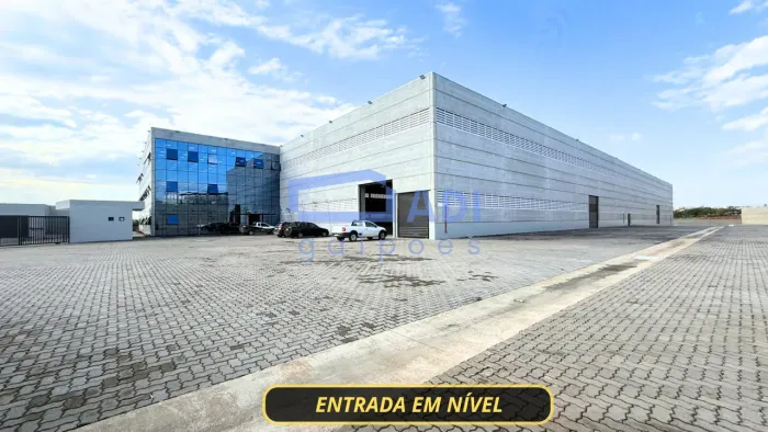 Galpão 11800 m² AAA 8 docas Indaiatuba