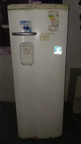 Vendo geladeira