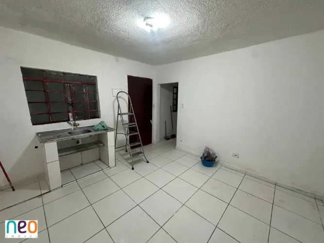 Casa pra locação a 400 metros da estação São Lucas do monotrilho