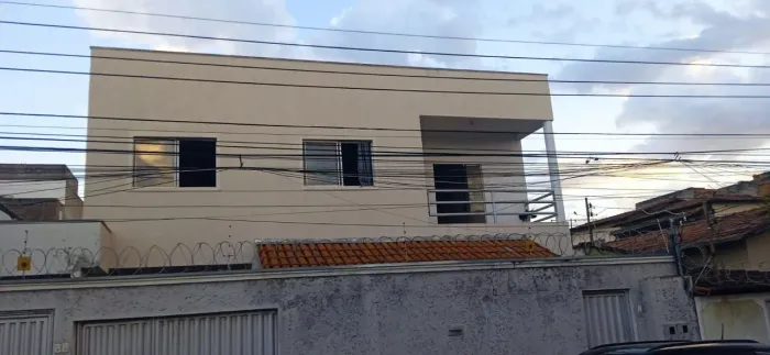 Apartamento no bairro Candida Câmara