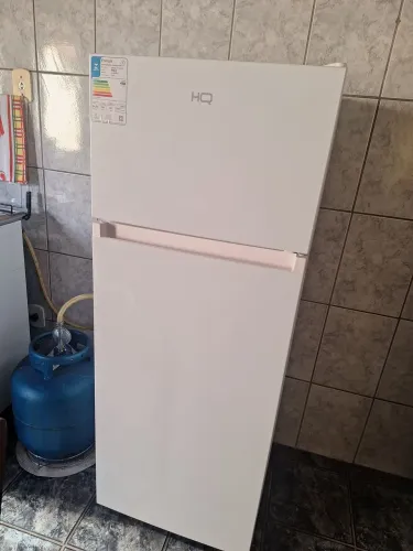 Geladeira HQ 240 litros nova 3 meses de uso