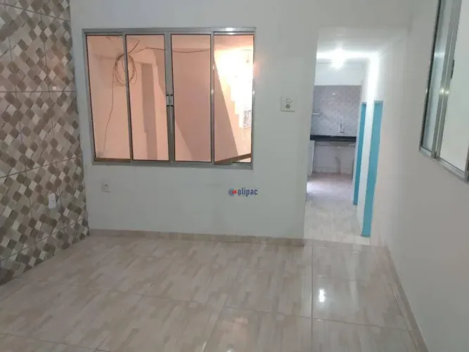 Casa com 1 dormitório para alugar, 75 m² por R$ 1.200,00/mês - Jardim Santa Bárbara - Guar