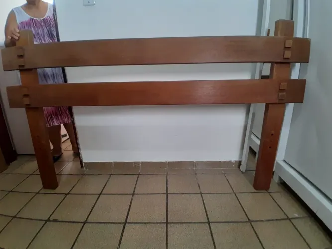 Cama madeira