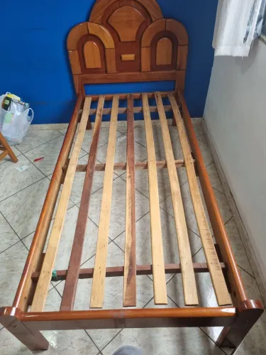 Doação cama de solteiro
