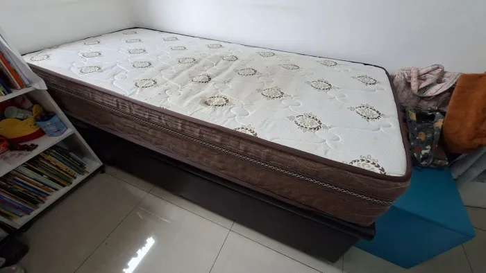 Cama de Solteiro com Bau