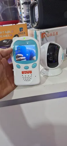 Baba eletrônica com câmera