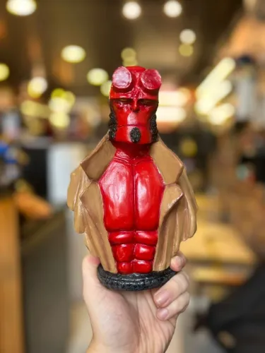 Estátua Busto Hellboy
