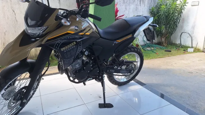 Yamaha XTZ 250 Lander 2023